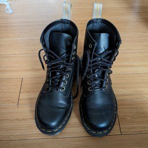 Dr. Martens size W7 Vegan 1460 Feliz Lace Up Boots